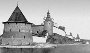 pskov-foto-3-2-vid-na-krom-s-reki-velikoj